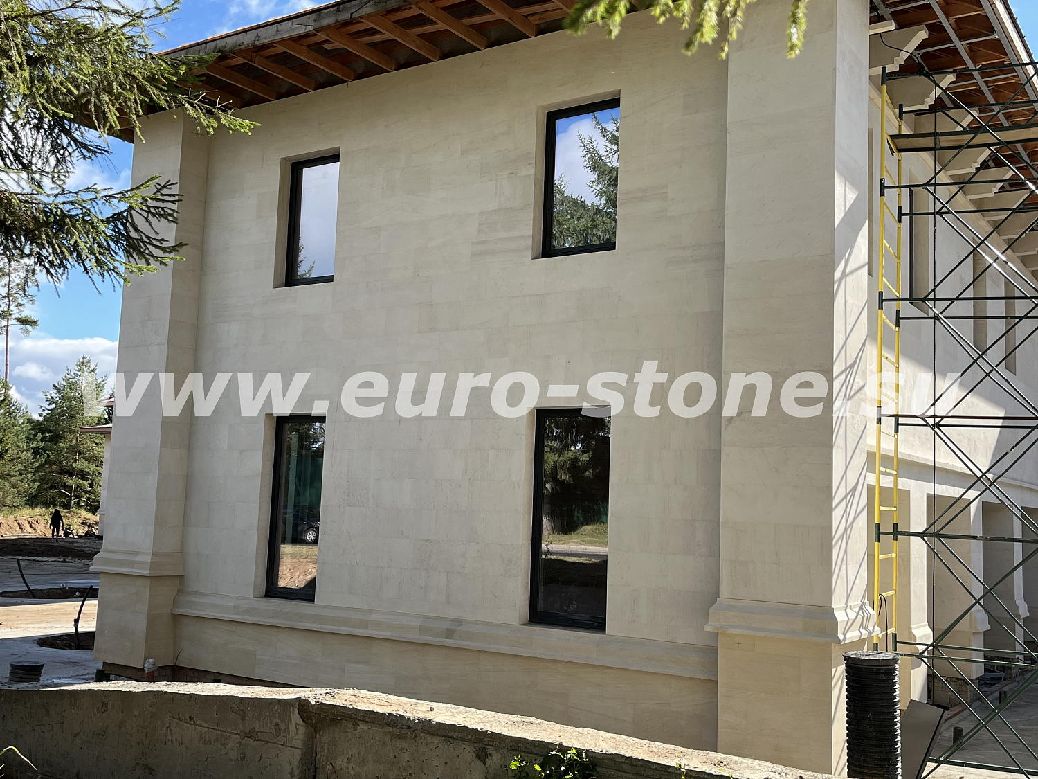 Песчаник розовый